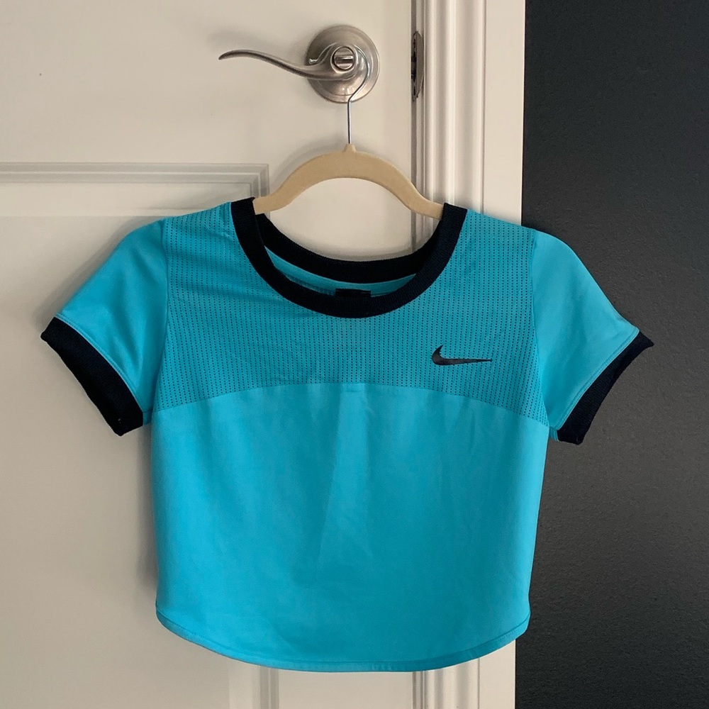 Nike Dri-Fit cropped top